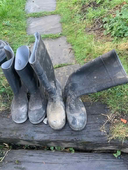 Photo of free 2 pairs of steel capped Boots (Horsley DE21) #1