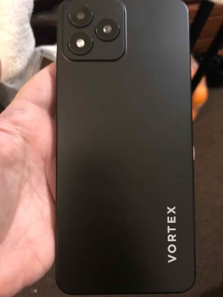 Photo of iPhone, 8 or SE Fully unlocked (Westchester Bronx Queens Conn) #1