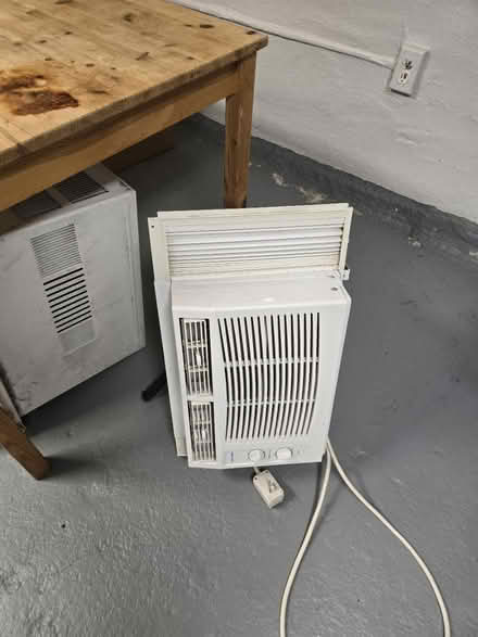 Photo of free 2 Window AC units (Hill east) #2