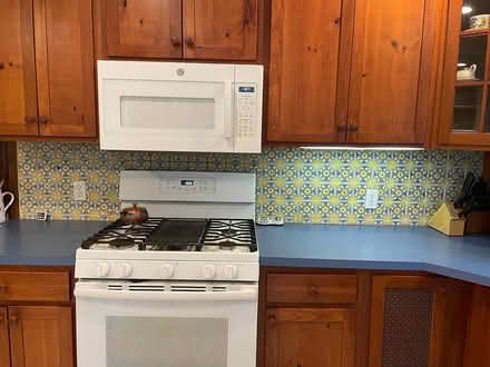 Photo of free Hand-Painted Tiles - Salvaged (Cleveland Park) #2