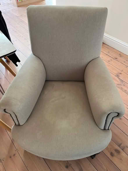 Photo of free Upholstered chair (BN41) #3