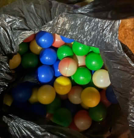 Photo of free Balls for ball pit (horwich bolton BL6) #1