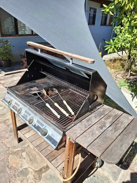 Photo of free 4 Burner BBQ on trolley base (Marino) #2