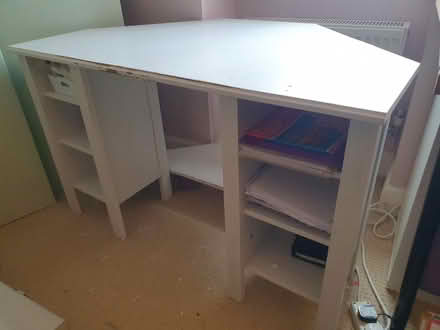 Photo of free White corner Desk (Eastergate PO20 3AA) #1