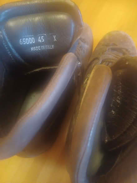 Photo of free Hiking boots (Calton EH7) #2