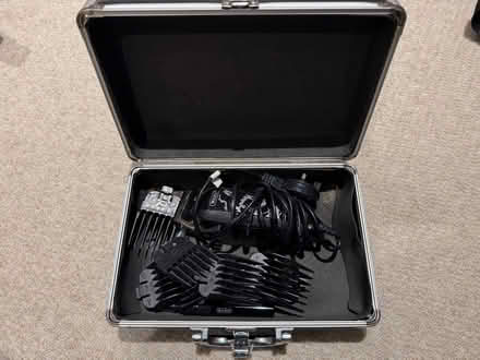 Photo of free Wahl hair/beard trimmer (Sevenoaks TN13) #1