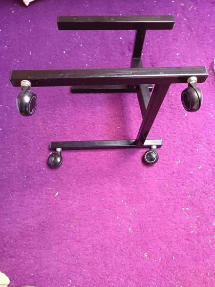 Photo of free Speaker stand with castors (Lancaster bulk) #1