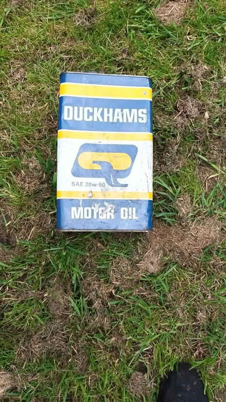 Photo of free Duckhams oil can (Rode) #1