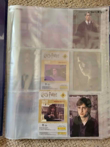 Photo of free Harry potter trading cards & folder (Dawsons Corner LS28) #2