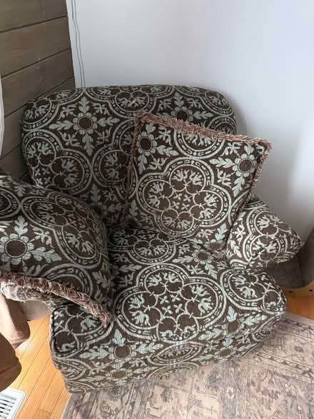 Photo of free 96” sofa and lounge chair (Dearbought Frederick) #3