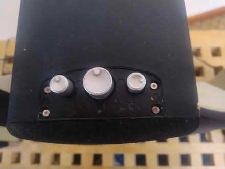 Photo of free 5.1 computer speaker system (Amersham Common HP7) #2