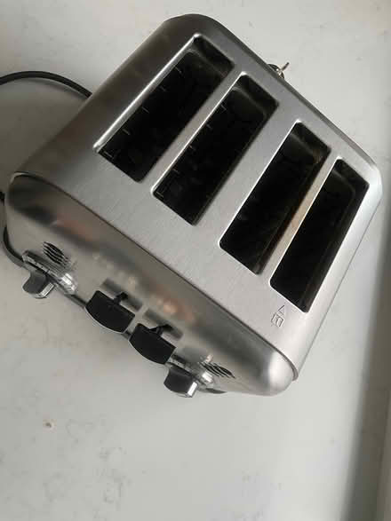 Photo of free Toaster 4 slice (BS8) #2