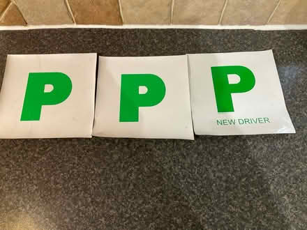 Photo of free P plates (World’s End Burgess Hill) #1