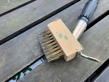 Photo of free Patio Weeder handle & Brush (Basildon SS14) #2