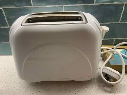 Photo of free Toaster (Sevenoaks Weald TN14) #1