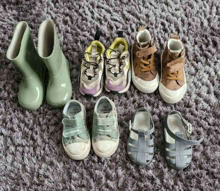 Photo of free Childrens size 5 shoes (Bradley Fold BL2) #1