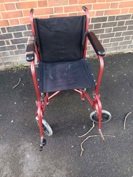 Photo of free Wheelchair (Oakwood Park EN2) #1