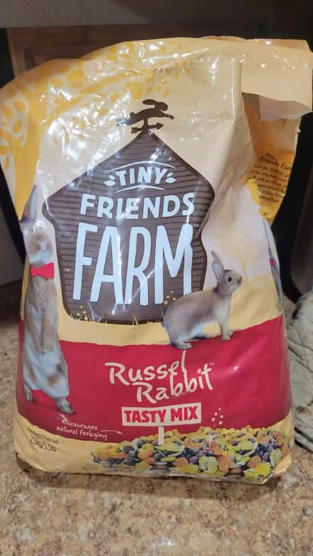 Photo of free Rabbit food mix (Aberdeen by train station) #1