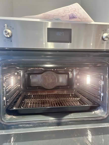 Photo of free Ovens and extractor fan (Alwoodley LS17) #2