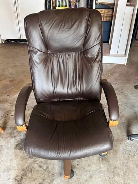 Photo of free Office chairs and a stool (Alexandria (Groveton), VA) #3