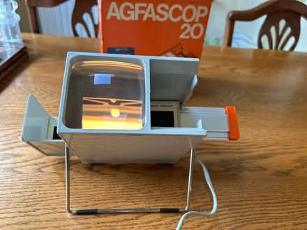 Photo of free Slide viewer (Tolworth KT6) #1