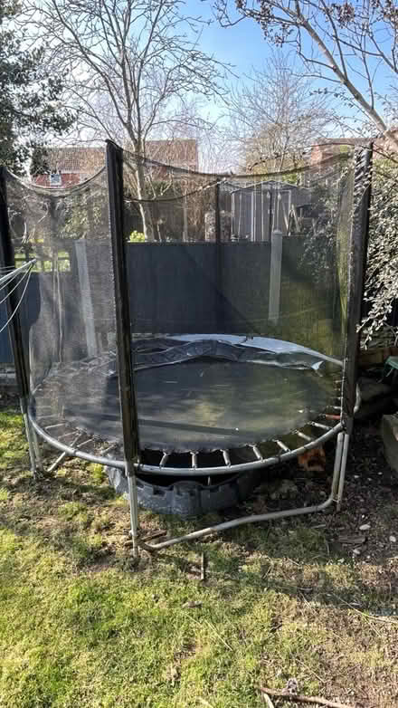 Photo of free 8ft Trampoline (DE7) #1