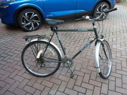 Photo of free Two cycles: Gentlemen's and ladies : Both 26 inch (Finningley DN9) #1