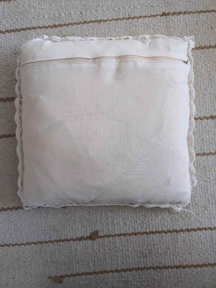 Photo of free Pretty small white pillow (BN43) #4