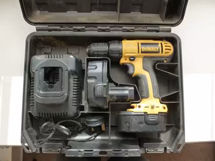 Photo of free Drill Driver DeWalt (Hadleigh SS7) #1
