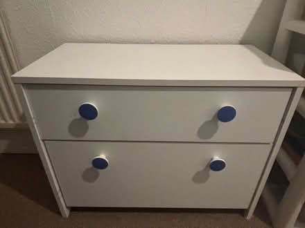 Photo of free chest of drawers (LE2) #1