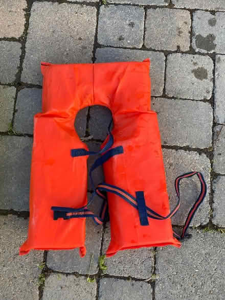 Photo of free Child Life Jacket (Midtown Palo Alto) #1
