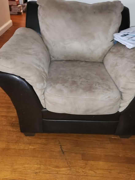 Photo of free Comfy chair (Temple Hills,MD) #1