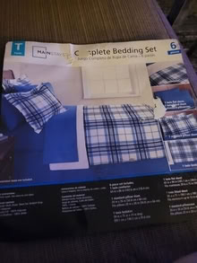 Photo of free 6 pc Twin Bedding Set #1