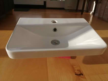 Photo of free Wash hand basin (Balerno EH14) #1