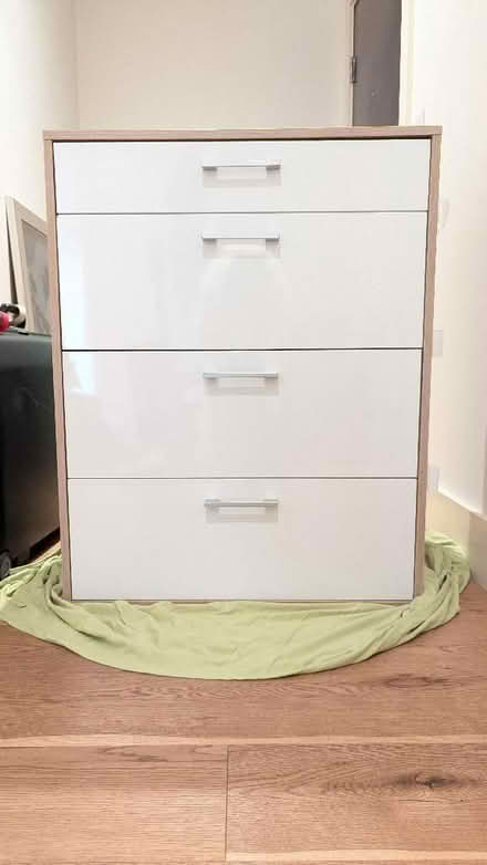 Photo of free 4 Drawer Chest (Finsbury Park N7) #1