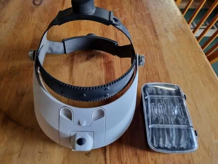 Photo of free Magnifying Headset with LED lights (Hewell B97) #1