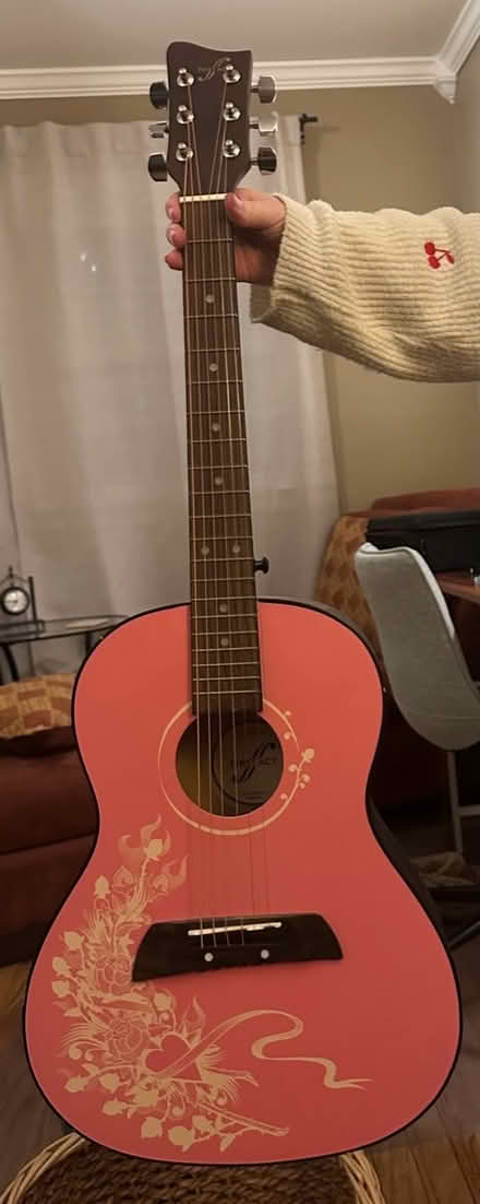 Photo of free Kids Guitar (North Tinton Falls) #1