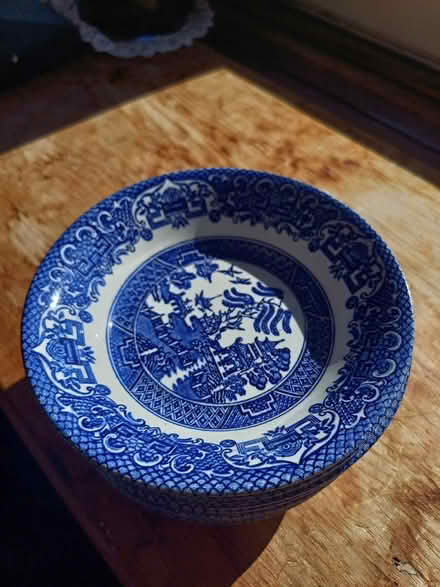 Photo of free Willow Pattern Bowls (Lowther CA10) #1