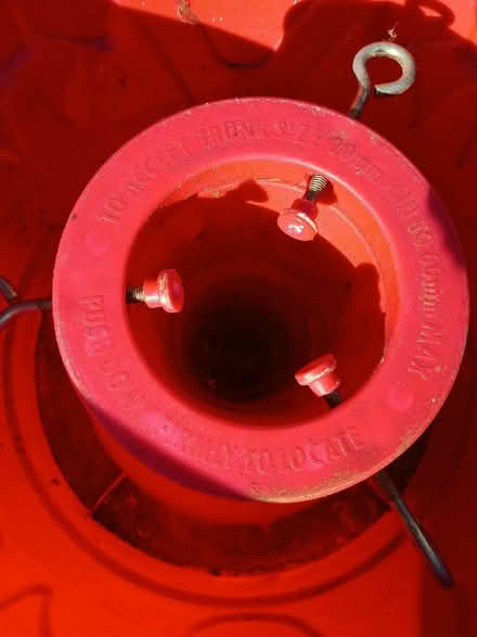 Photo of free Christmas tree stand (Twickenham TW1) #2