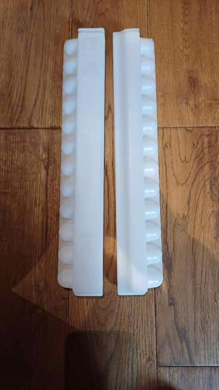 Photo of free Ice cube trays for freezer (Brailsford DE6) #1