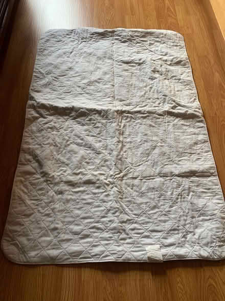 Photo of free Organic Mattress pads for kids (Bellrock area Malden) #2