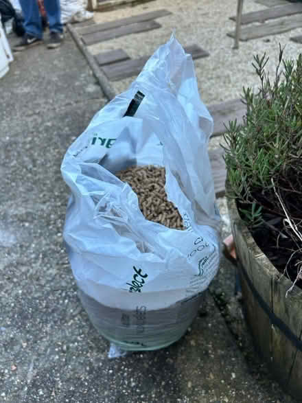 Photo of free Wood pellet cat litter (Corfe Mullen BH21) #2
