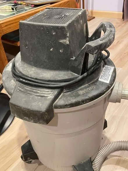 Photo of free Shop Vac (Philadelphia 19147) #2