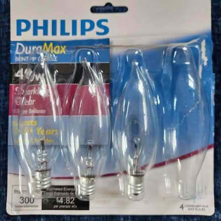 Photo of free Light bulbs (Medford Hillside area) #1