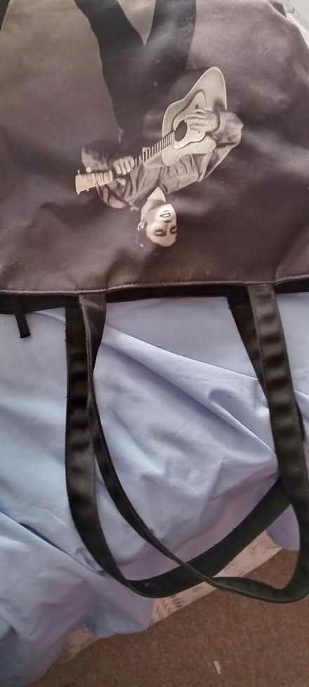 Photo of free Elvis Shoulder Bag (Farningham, Dartford Kent DA4) #2