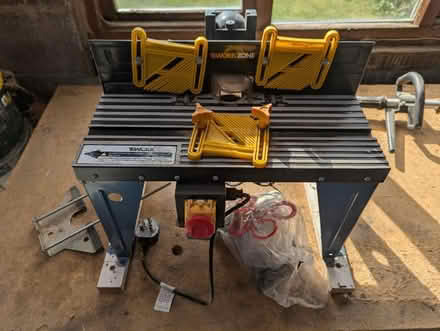 Photo of free Router and table (Taunton TA3) #2