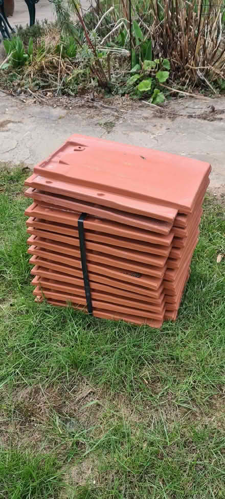 Photo of free 20 20 clay roof tiles (Binfield Heath RG9) #2
