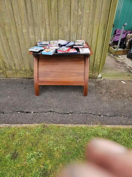 Photo of free Glas and wood desk (Locking BS24) #1