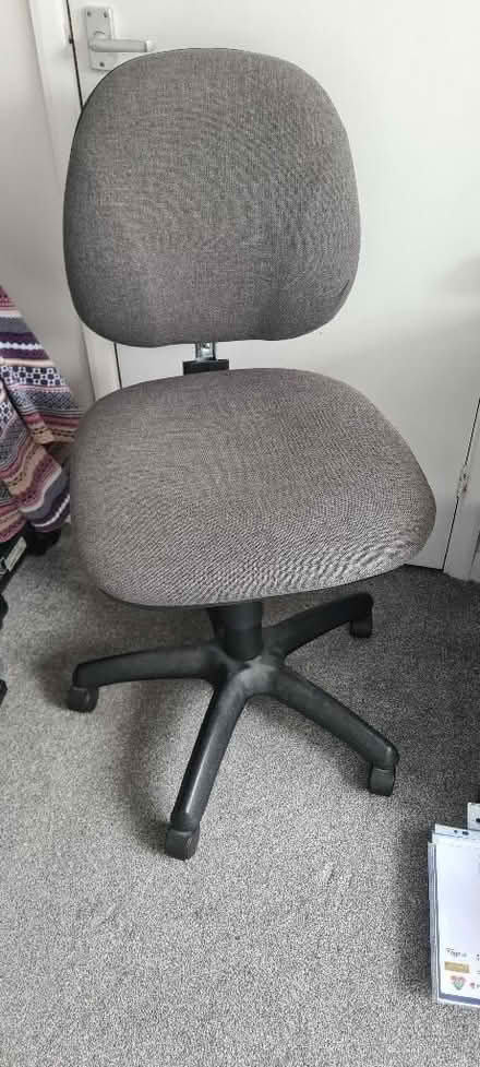 Photo of free Office chair (Beckenham BR3) #1