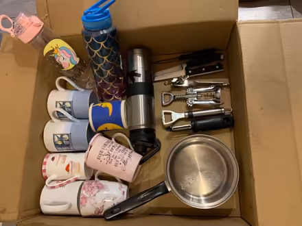 Photo of free Various kitchen items (BS11) #1